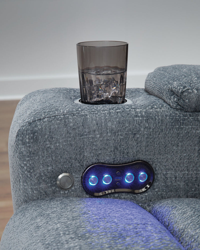 Studio Cave Power Recliner