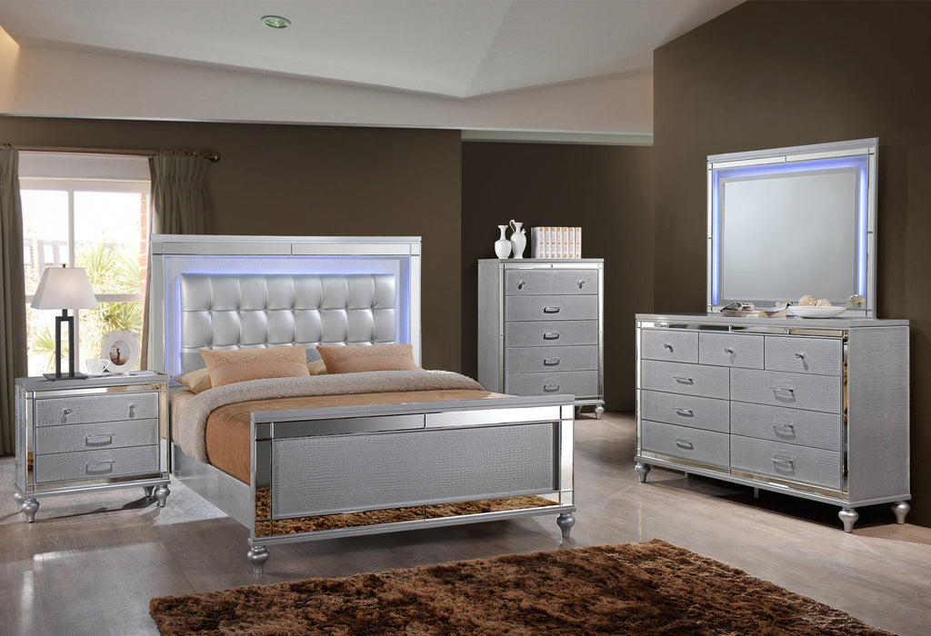 Valentino Silver 5-Piece Bedroom Set